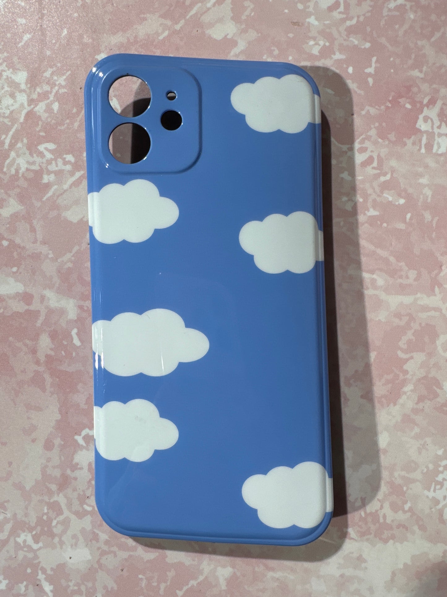 Carcasa nubes