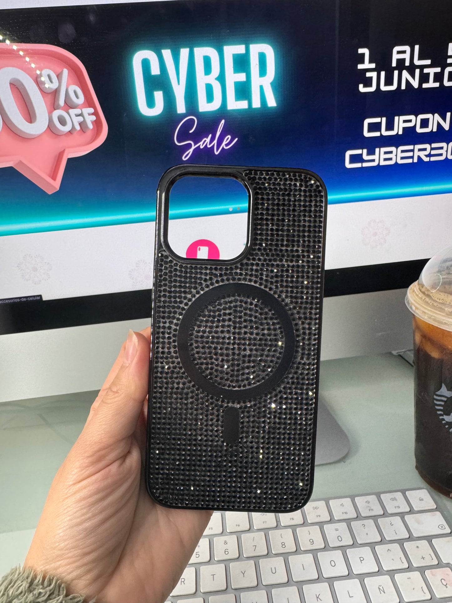 Carcasa Brillos negra con magsafe