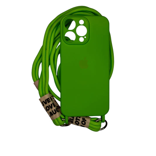 Carcasa 15 Pro Max con strap