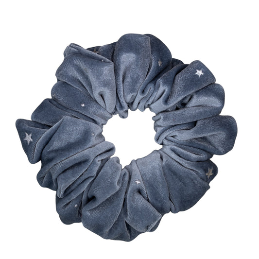 Scrunchie gris con estrellas