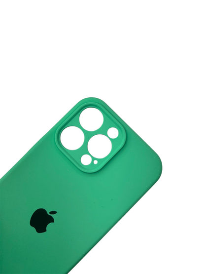 Carcasa Iphone 16 pro max verde